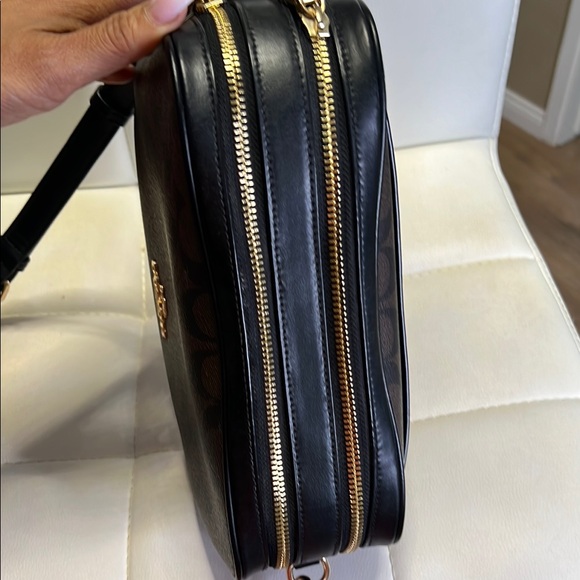 Coach Brown Crossbody Bag - Picture 5 of 7